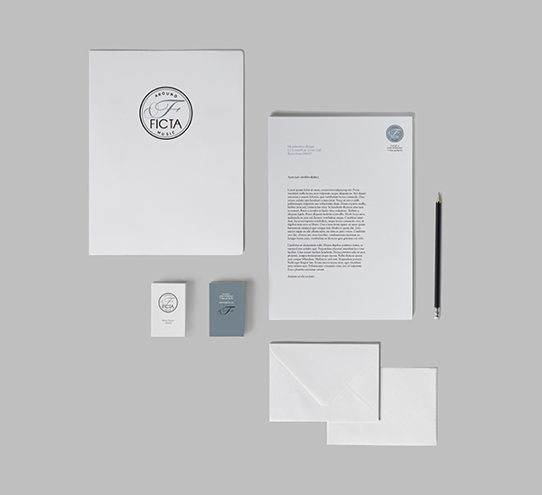 Mandaruixa_Ficta_identidad_stationary